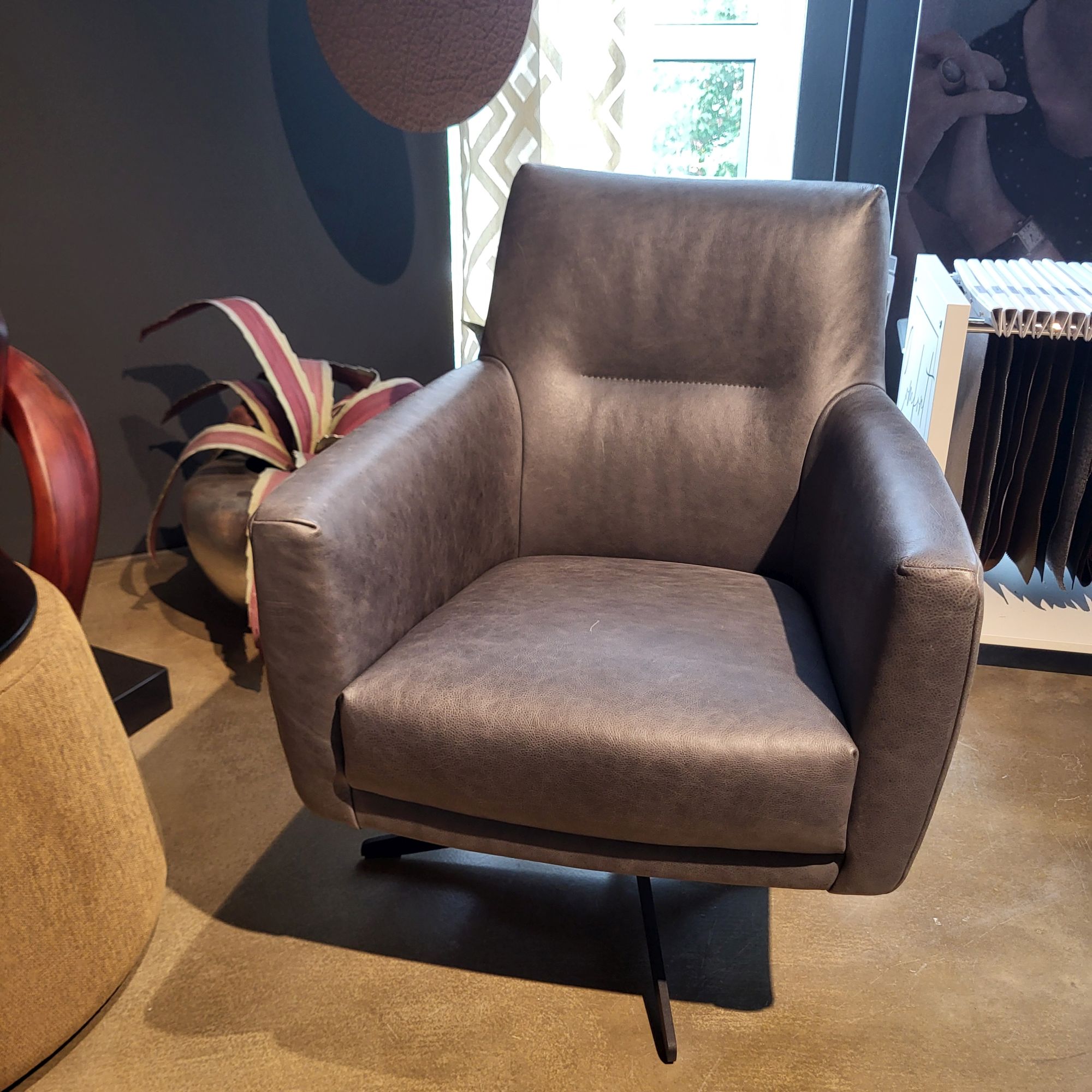 Drehsessel "Klier Concept No. 03"